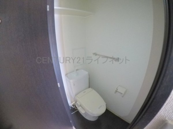 ウィスタリア新北野