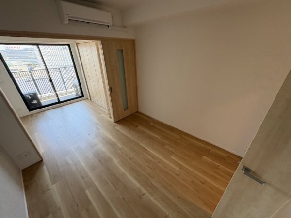 スプランディッド8