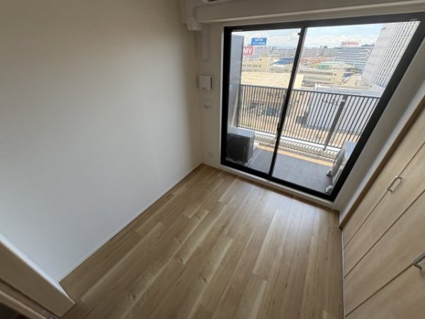 スプランディッド8