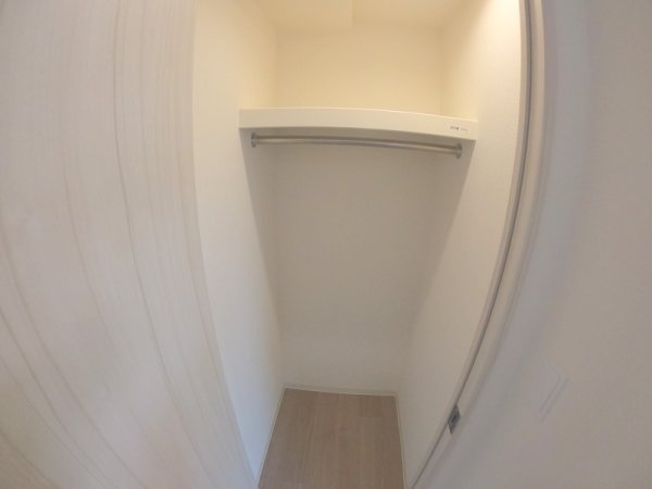 プレサンス東三国エンブレイス