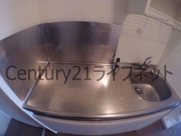 ローズコーポ新大阪8