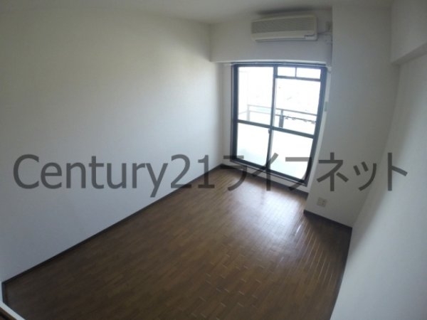 ローズコーポ新大阪8