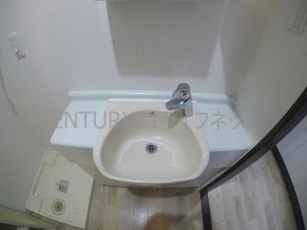 ローズコーポ西中島