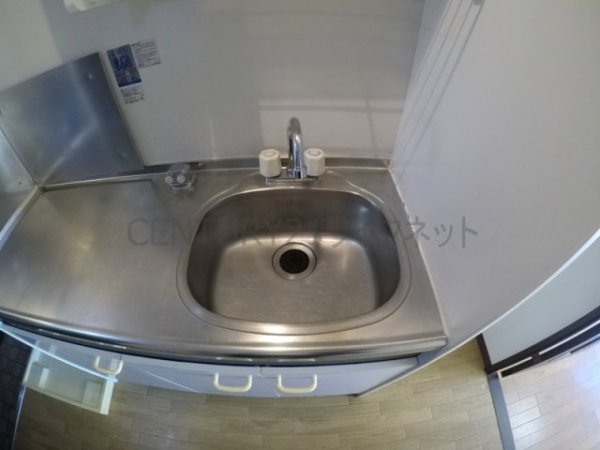 ローズコーポ西中島