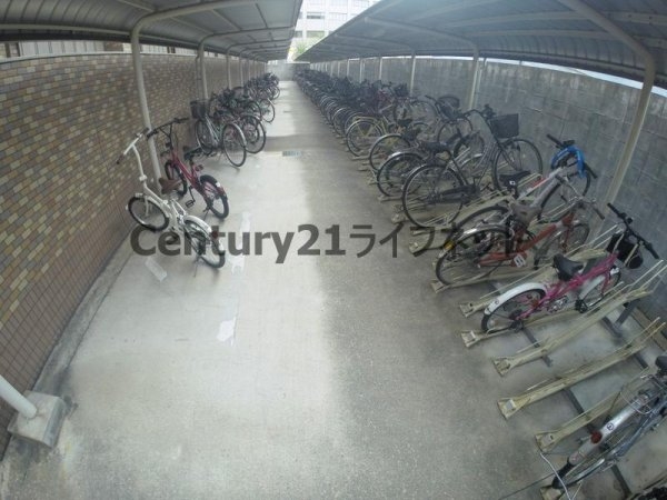 ローズコーポ西中島