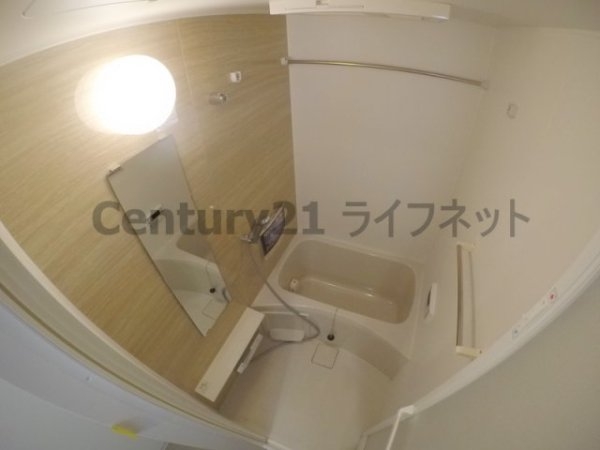 ユーズ8番館
