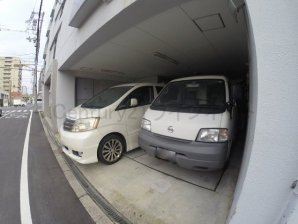 ラ・ペール一番館