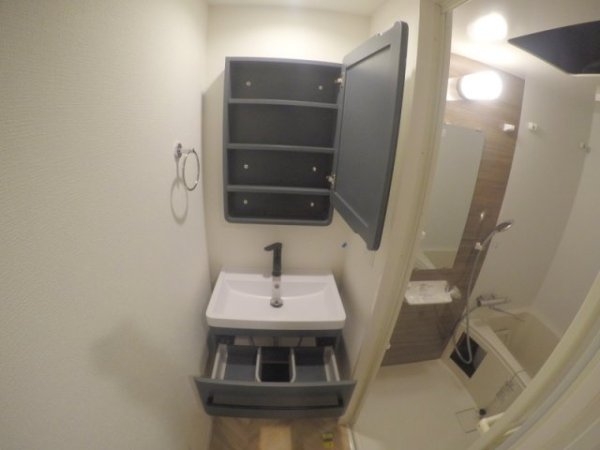 セレニテ東梅田アリエ