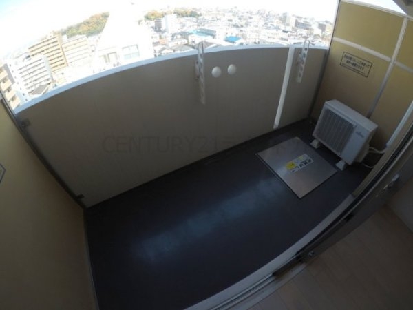セレニテ江坂四番館