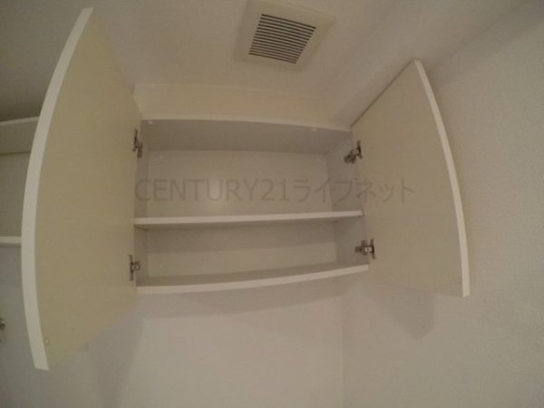 セレニテ江坂四番館