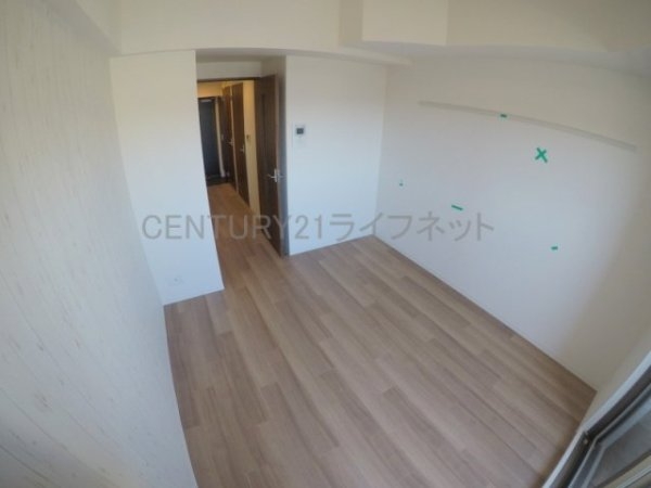 プレサンス淡路駅前