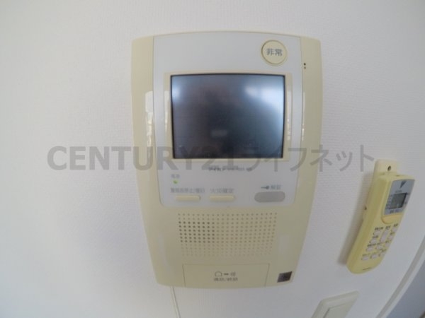 ドゥーエ江坂3