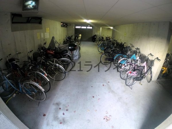 大阪市淀川区西中島１丁目のマンション