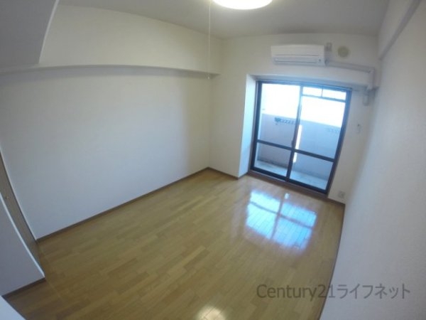 大阪市淀川区西中島１丁目のマンション