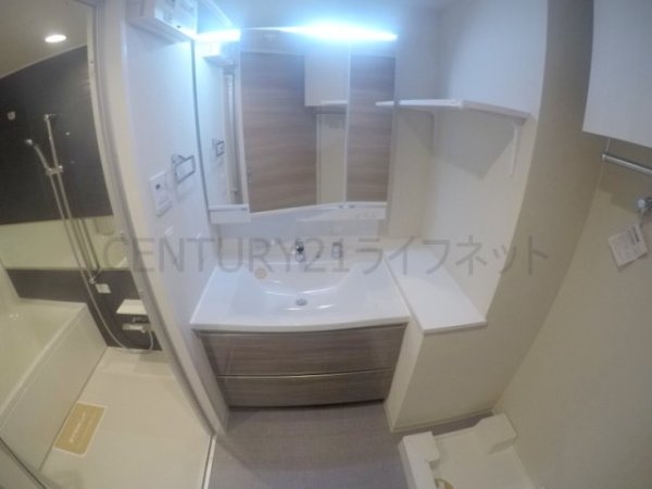 エタニティ江坂