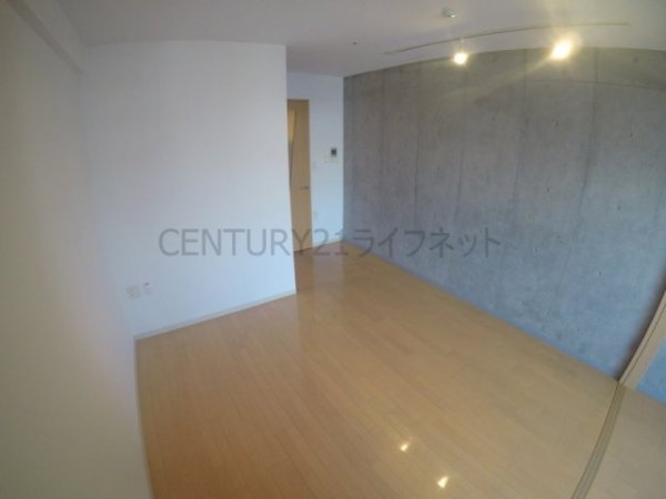 アーバンフラッツ江坂