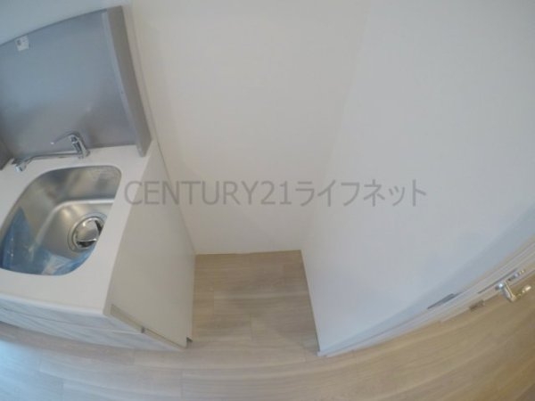 シーズンフラッツ梅田イースト