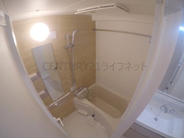 シーズンフラッツ梅田NORTH