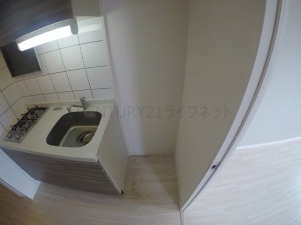 吹田市垂水町３丁目のマンション