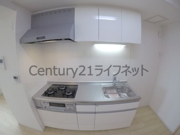ラ　ヴィータ西梅田
