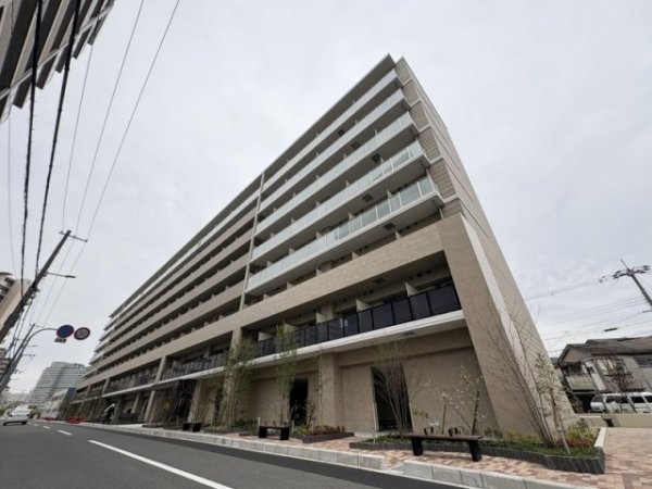 プレサンス京橋GREEN YARDアルミラ