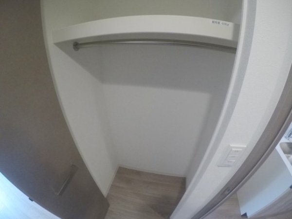 プレサンス京橋GREEN　YARDアルミラ