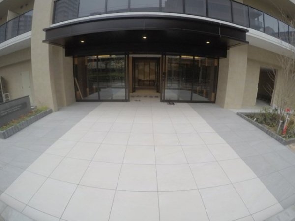 プレサンス京橋GREEN　YARDアルミラ