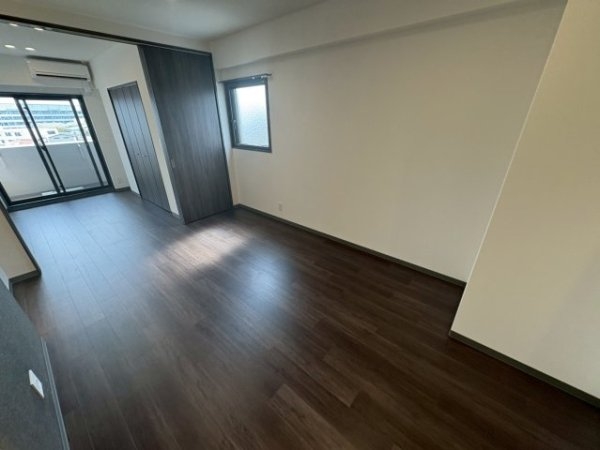 ブロード江坂広芝町レジデンス