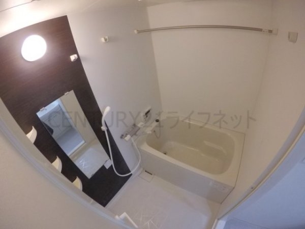 アールエフコンフォール江坂