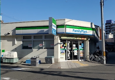 プレサンス京橋GREEN　YARDアルミラ(ファミリーマート東野田四丁目店)