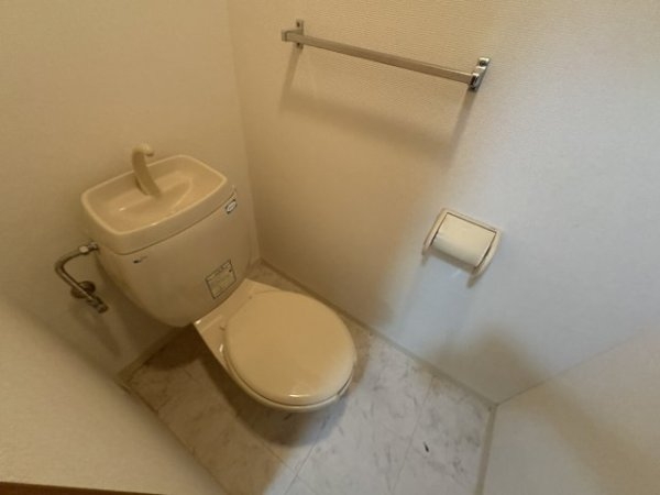 パレーエスポワール三国