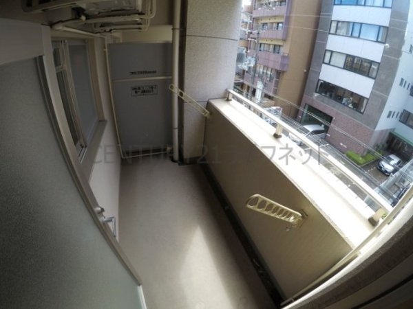 吹田市垂水町３丁目のマンション
