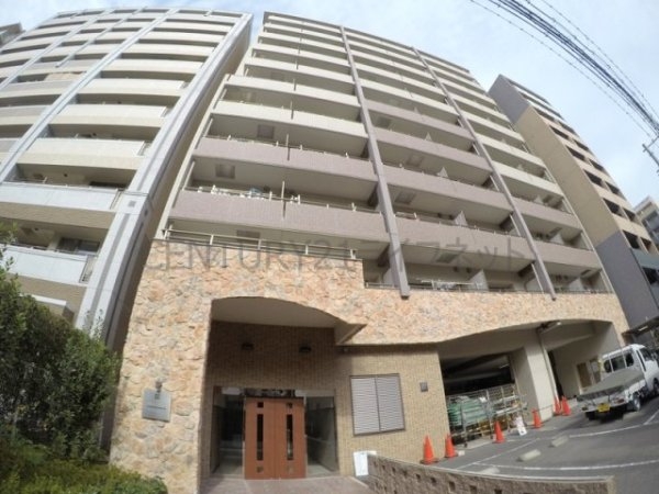 吹田市垂水町３丁目のマンション