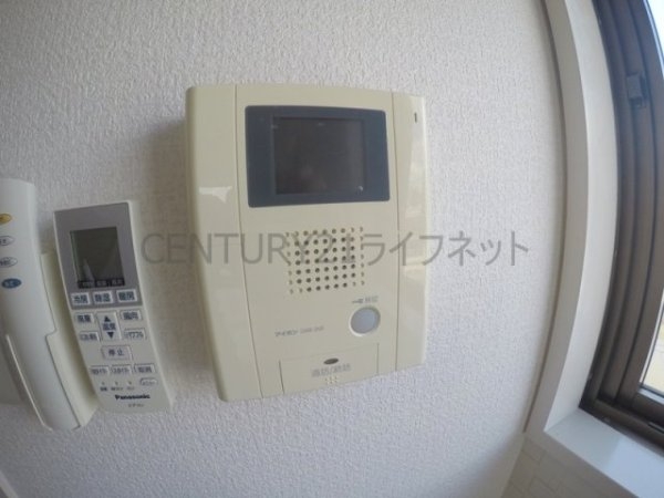 KM江坂