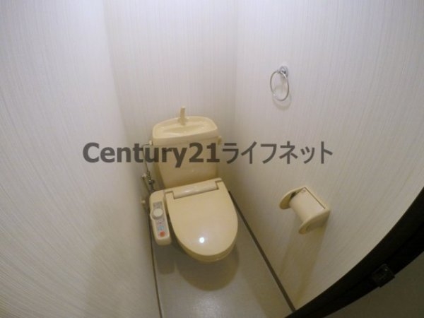 ローズコーポ西中島