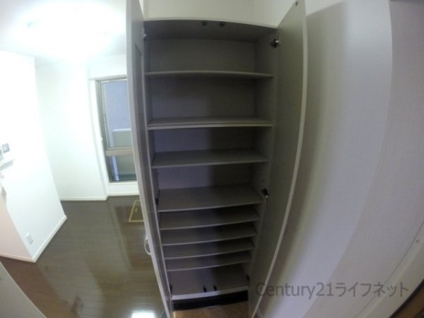 大阪市淀川区木川東４丁目のマンション
