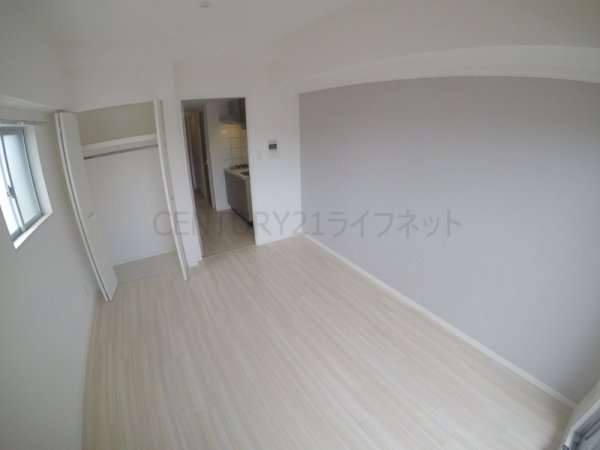 吹田市垂水町３丁目のマンション