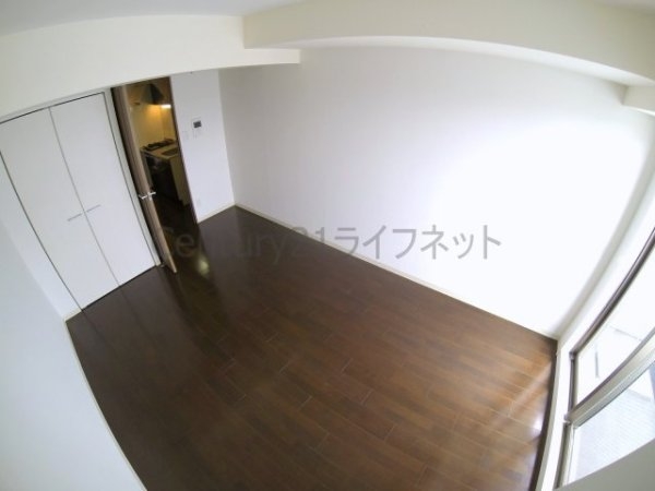 レジュールアッシュ梅田リュクス