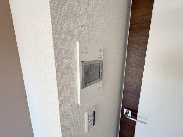 プレリスＮＥＯ大阪十三エルヴィオン