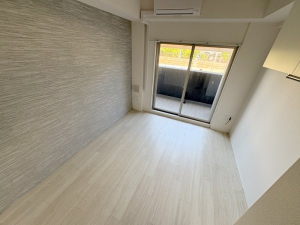 プレリスＮＥＯ大阪十三エルヴィオン