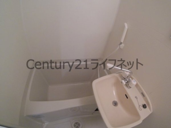 公高貴王ビル