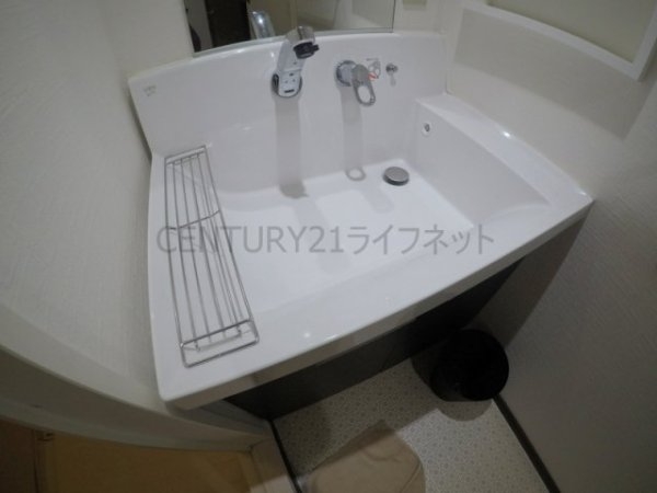 アスール江坂