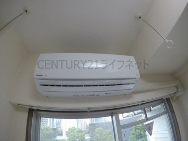 ノイエ新大阪A棟