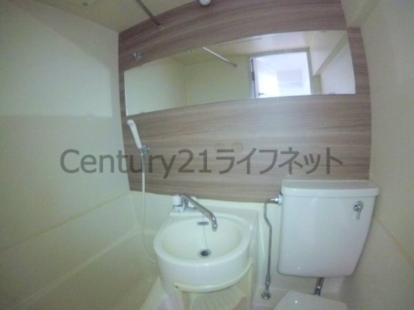 レクシア西中島3