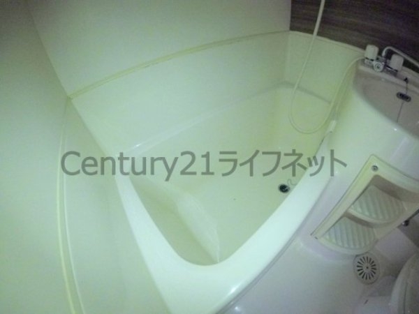 レクシア西中島3