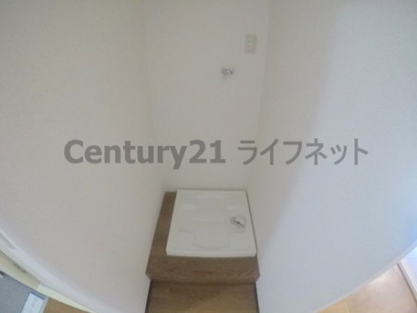 レクシア西中島3