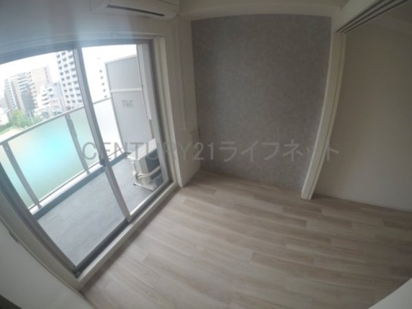 セレニテ江坂ミラク