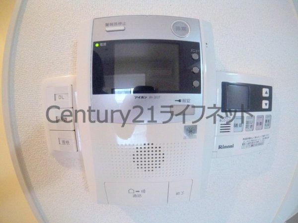 サクシード南森町