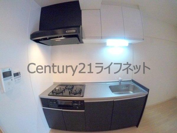 サクシード南森町
