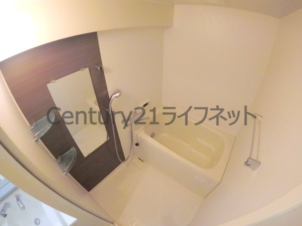 サクシード南森町
